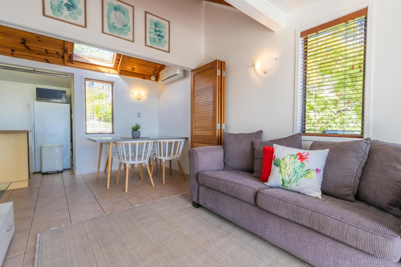 Palm Beach Cottage With Private Spa Pool Esterno foto